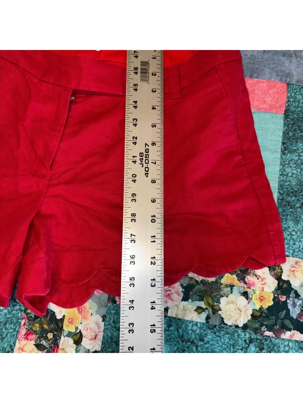 J.Crew 53% Linen Blend Woman’s Size 12 Red Scalloped Hem Linen Shorts